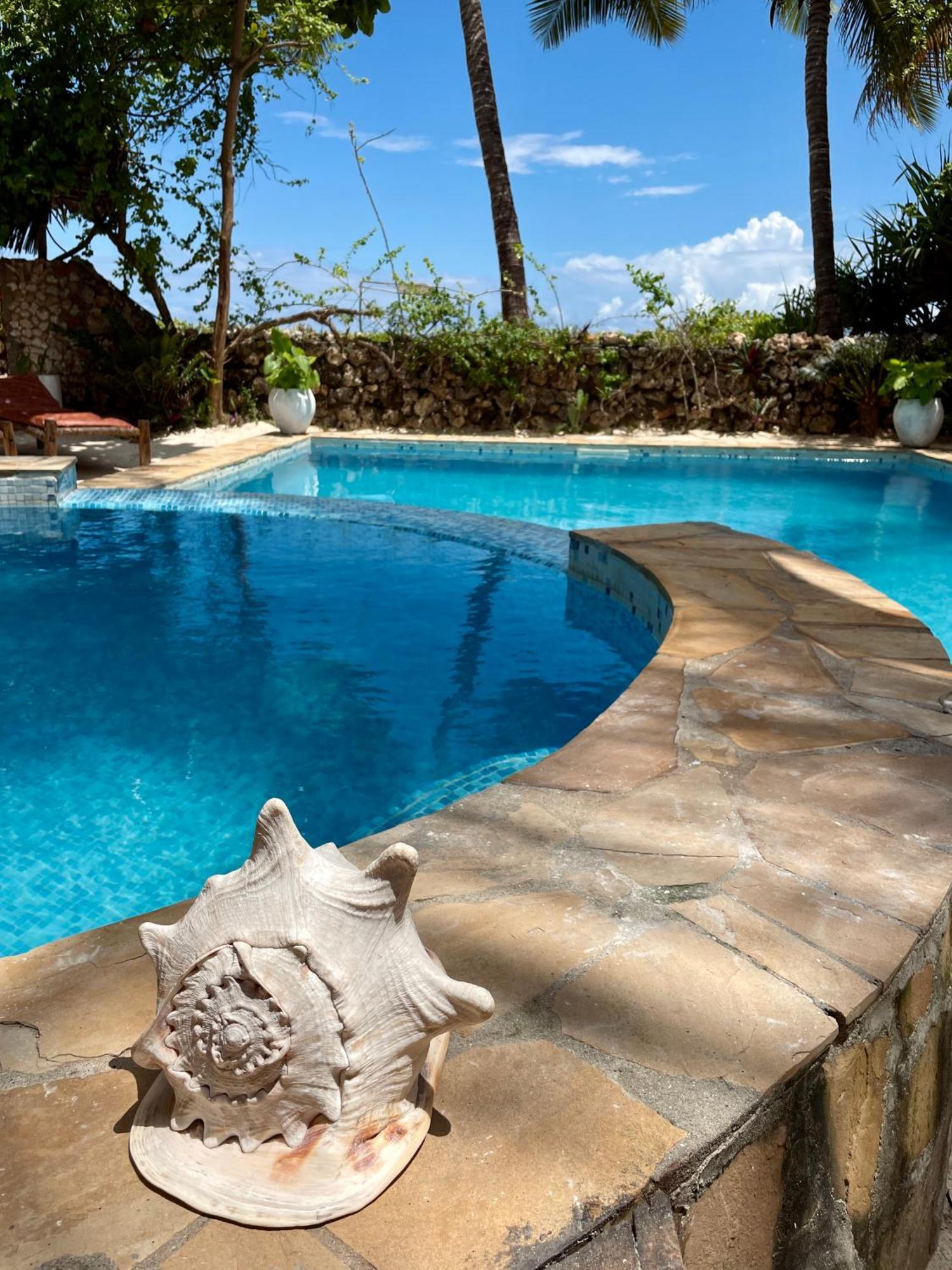 Villa Kipara - Private Beach & Pool Pwani Mchangani Exterior foto