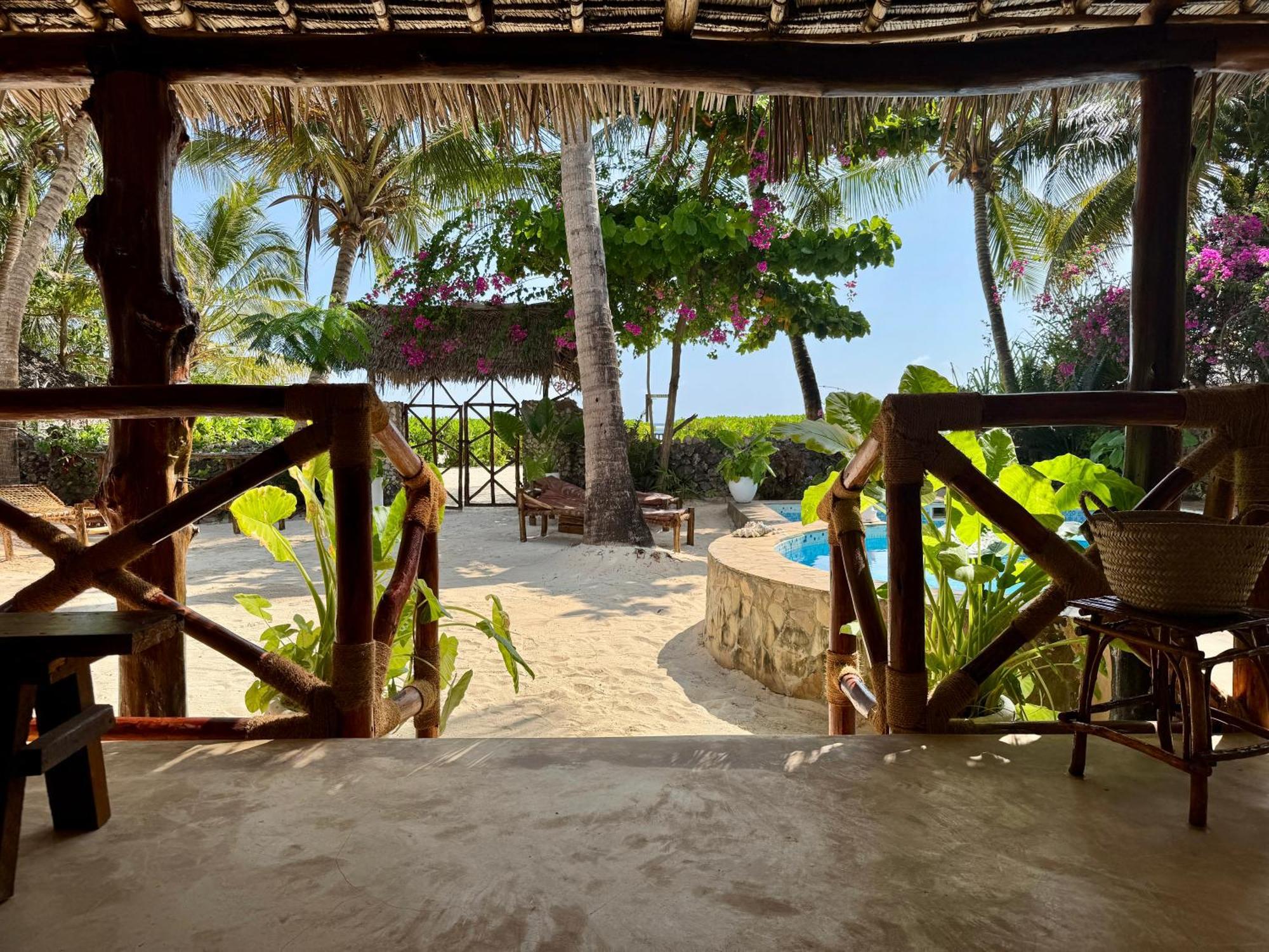 Villa Kipara - Private Beach & Pool Pwani Mchangani Exterior foto